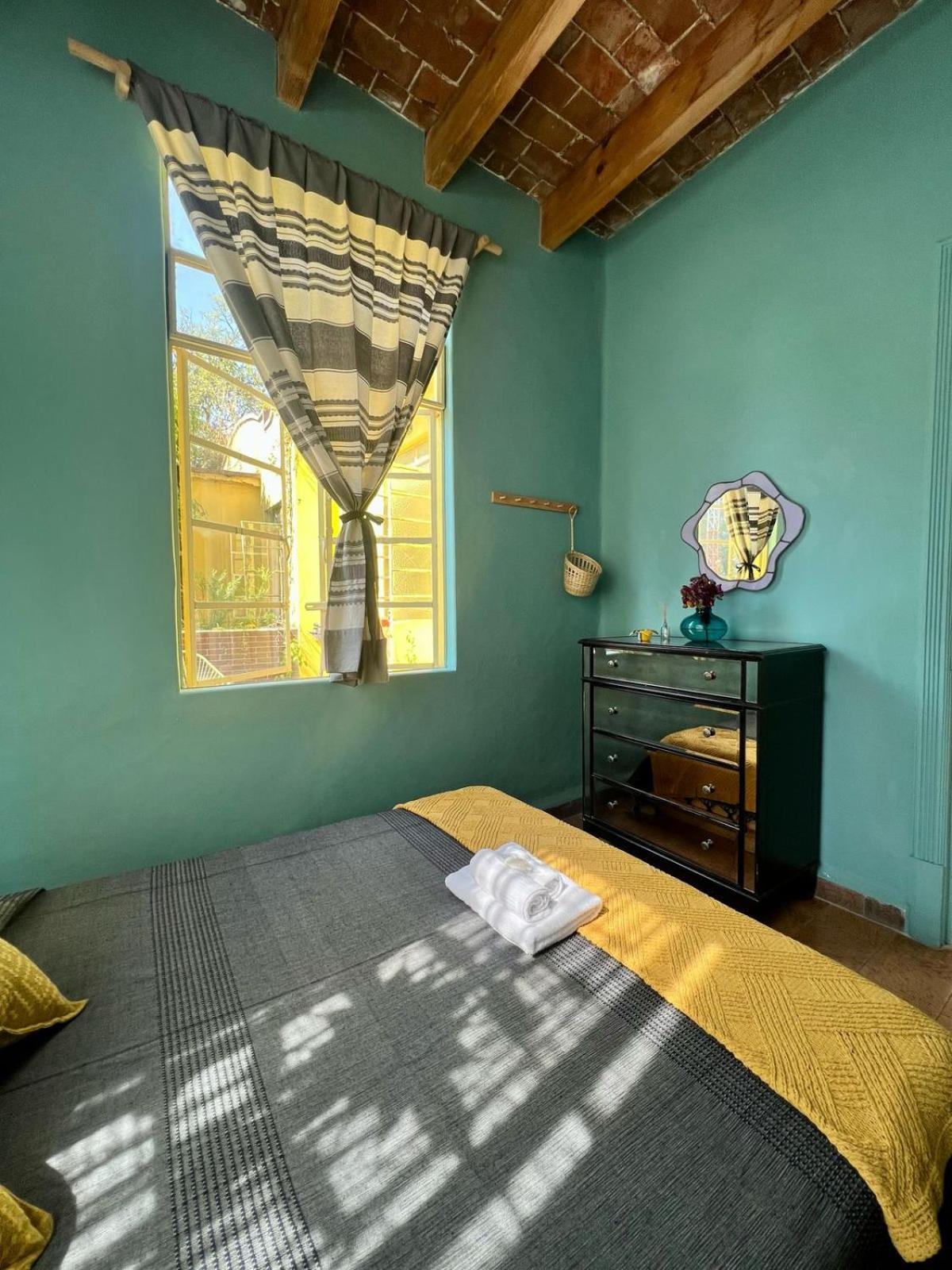 Bed and Breakfast Mar De Lava Мехико Экстерьер фото